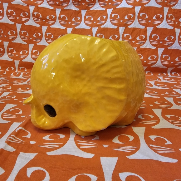 One of a kind Baby Yellow Elephant ceramic plant holder 1977 ADORABLE 💛💛 - Picture 11 of 11